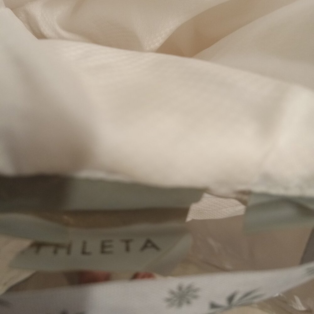 GREAT White Athleta Medium Coat - Picture 6 of 8